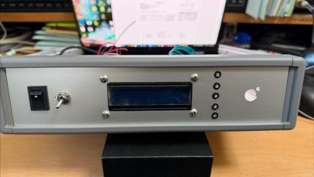 フロントパネル